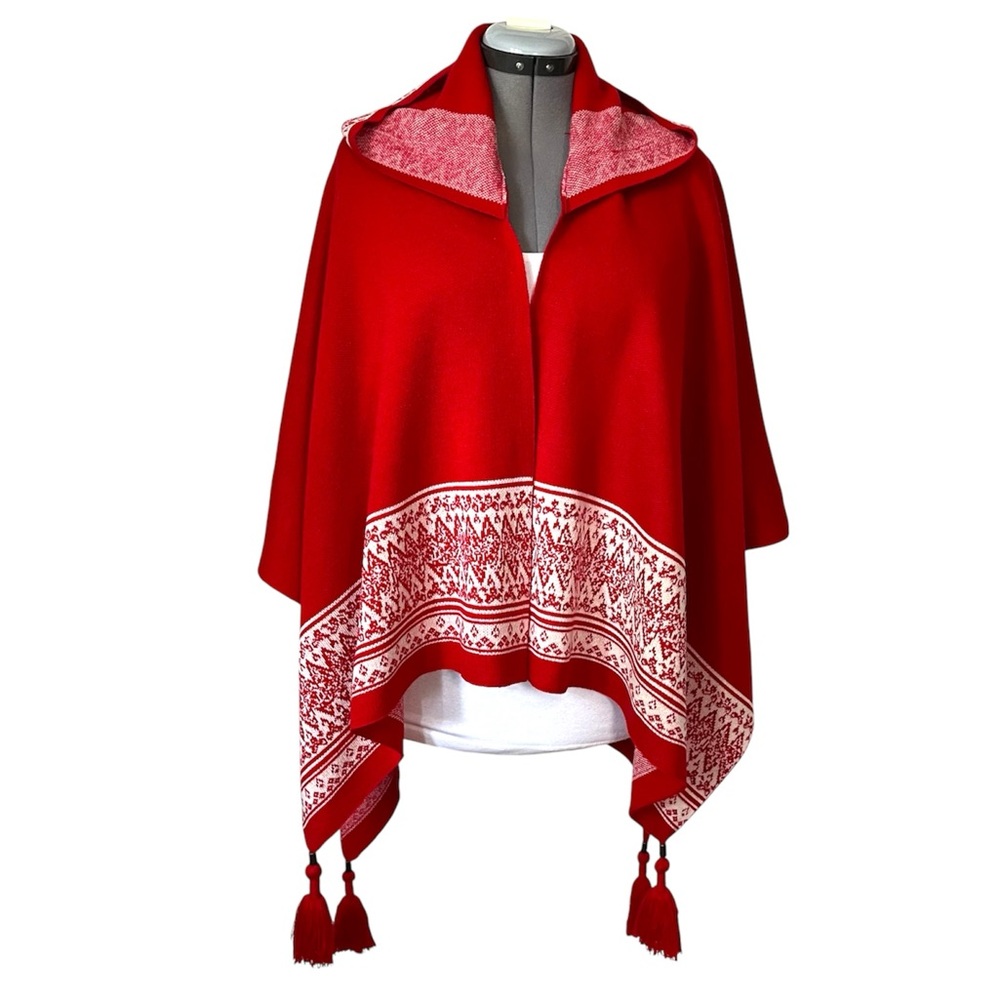 Simple Noelle red & white hooded poncho
